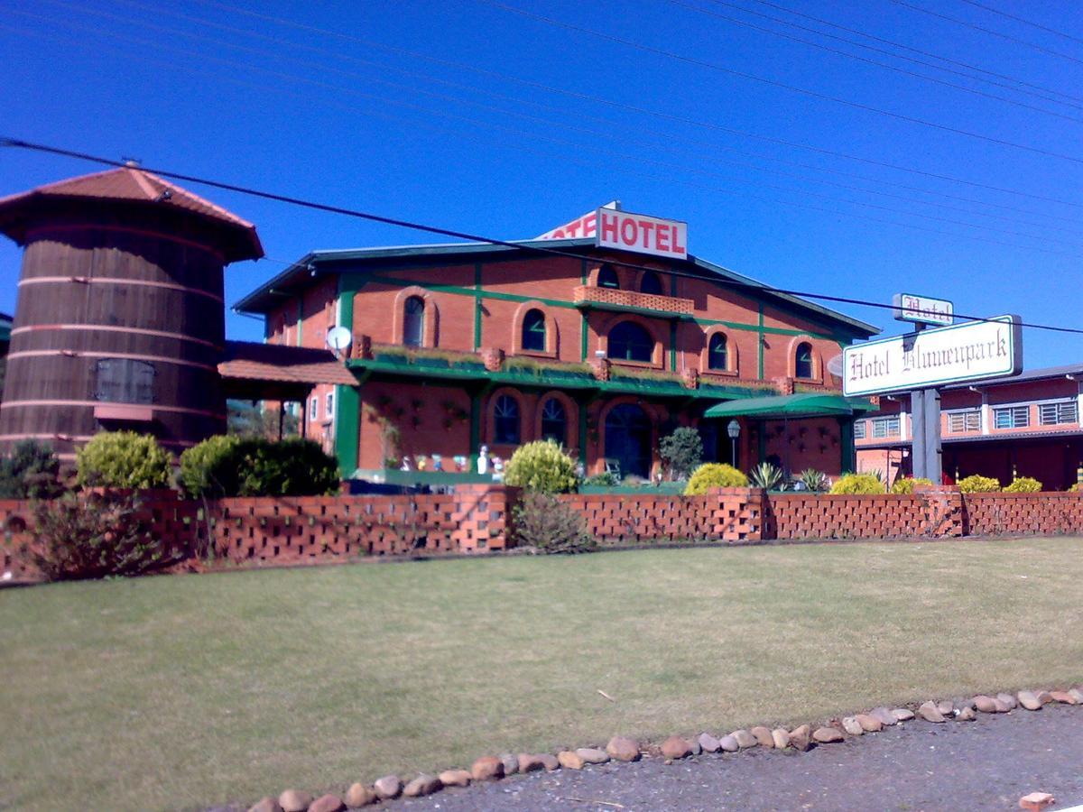 Hotel Blumenpark Rio Negro (Santa Catarina)