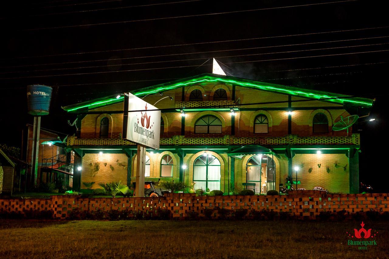 Hotel Blumenpark